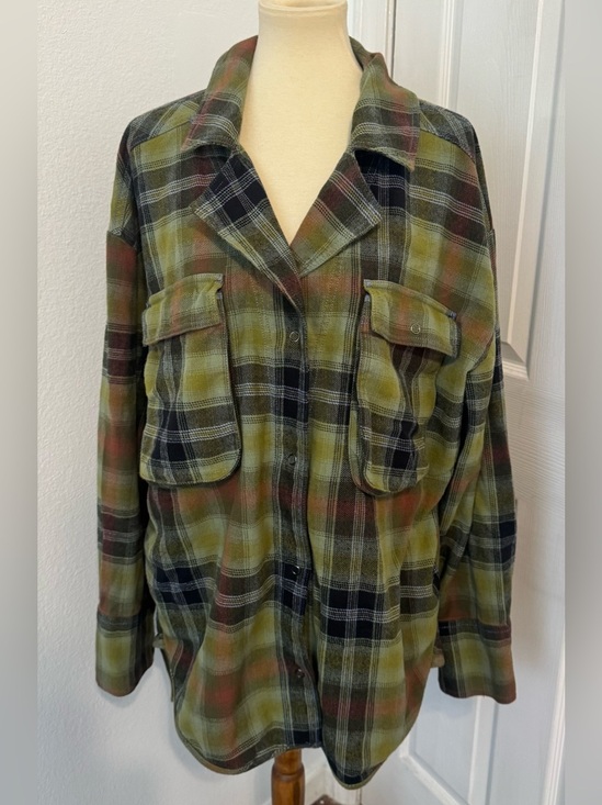 We The Free Tops - We The Free Izzie Cargo Shirt Plaid Flannel Shacket Grunge Oversized Olive Large